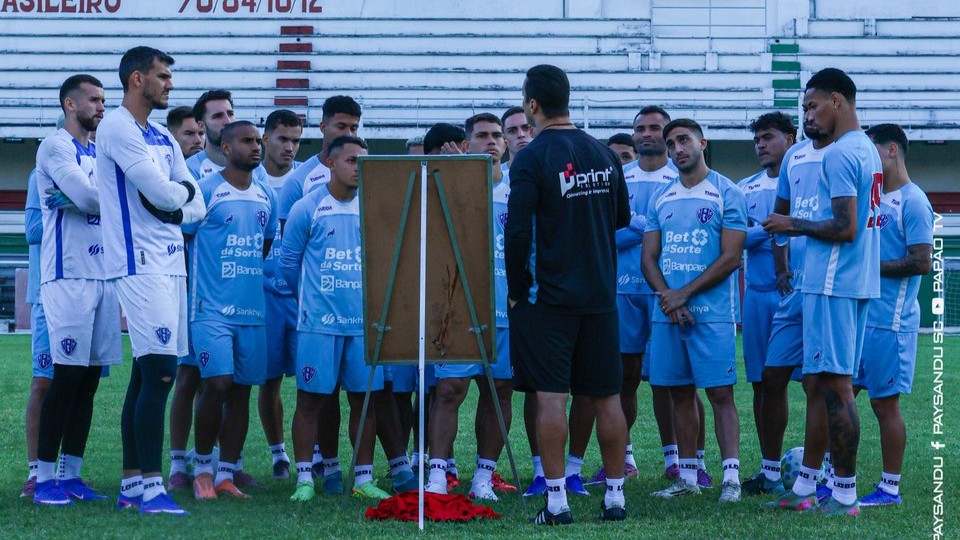 Paysandu treinou nas Laranjeiras antes do duelo contra o Vasco pela Copa do Brasil