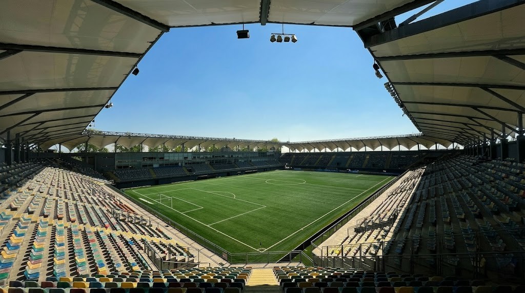 Audax Italiano conquistou 22 vitórias em 36 jogos desde que adotou gramado sintético
