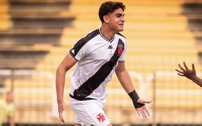 Diego Minete fala após título do Sub-17 do Vasco conquistado neste sábado