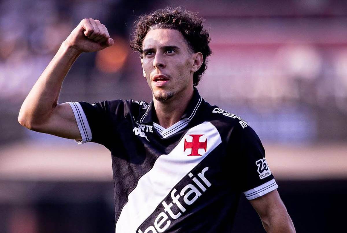 Nuno Moreira se destaca na Sul-Americana: português lidera estatísticas do Vasco