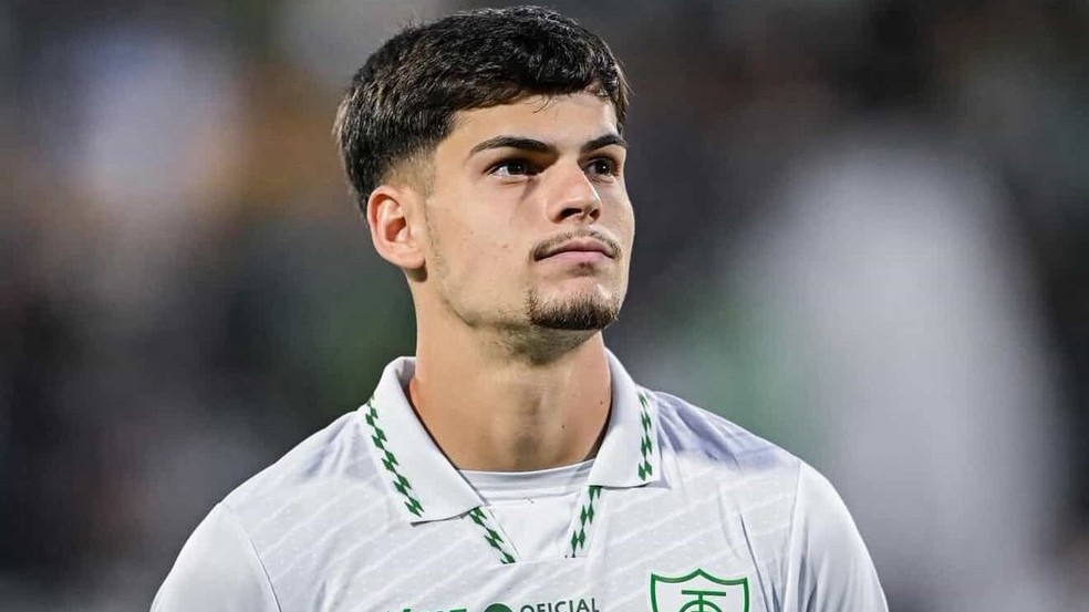 Vasco traça planejamento para agir no mercado e já tem um reforço garantido